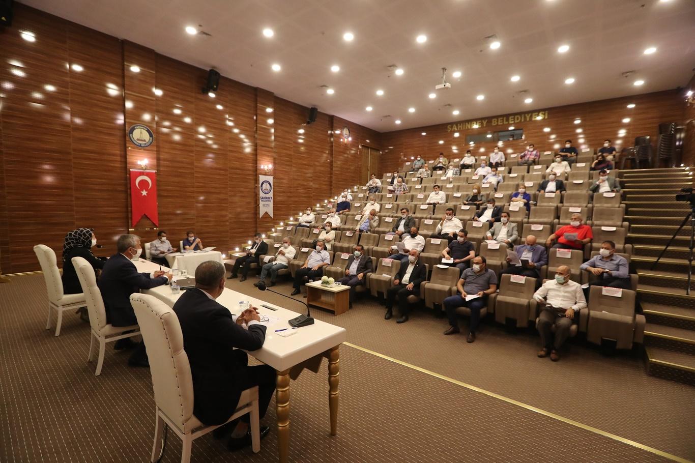 Gaziantep’te dar gelirli 7 bin aileye 2 bin TL destek verilecek